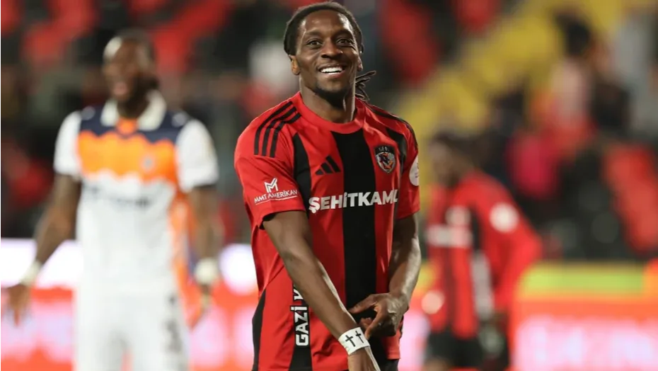 Süper Lig'in yıldızı sözleşmesini feshetti. Kulüp harekete geçti