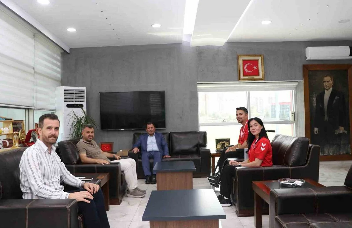Öner Bozbıyık'tan Şampiyonluk Ziyareti