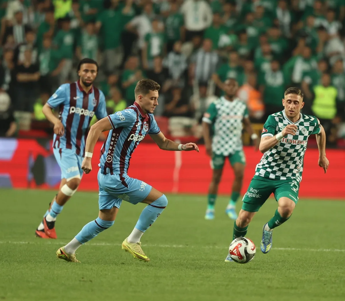 Trabzonspor, Konyaspor deplasmanında 51. kez sahaya çıkıyor
