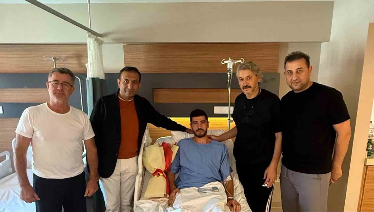 Kayserisporlu Fethi Özer sol dizinden ameliyat edildi