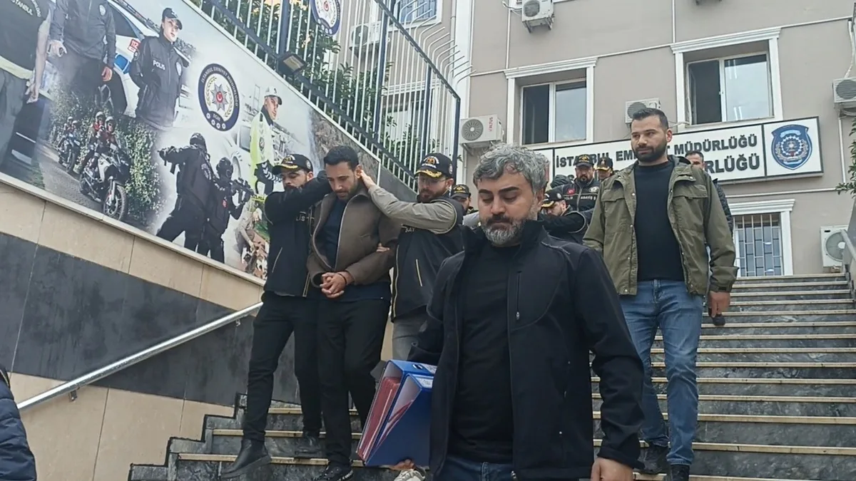 Canlı yayında kavga ve tehditle gelir elde eden 10 şüpheli adliyeye sevk edildi