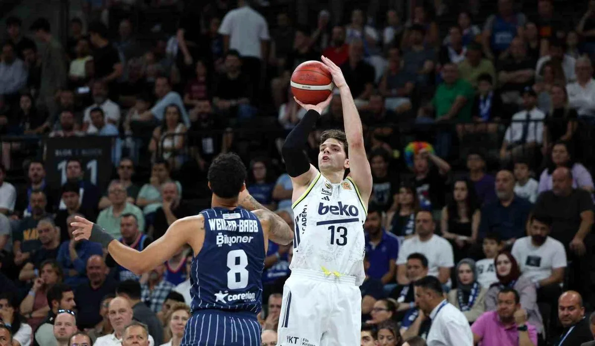 Fenerbahçe Beko, A. Efes'e Mağlup Oldu